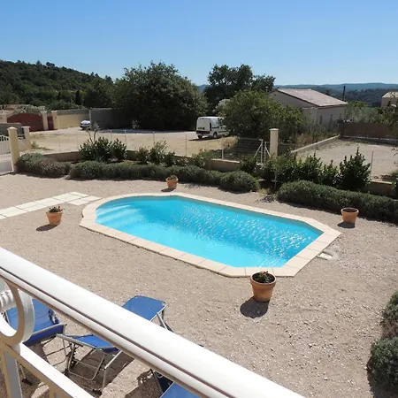 Vila Tranquil With Pool View Cornillon