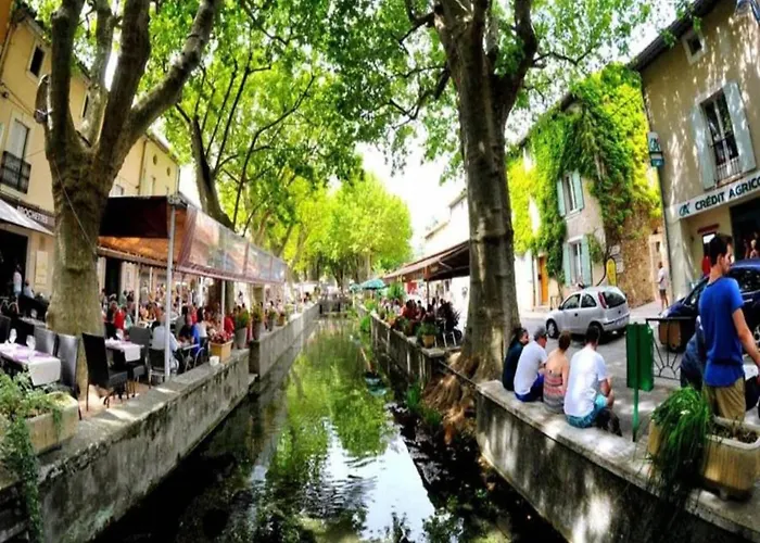 Villa Tranquil With Pool View