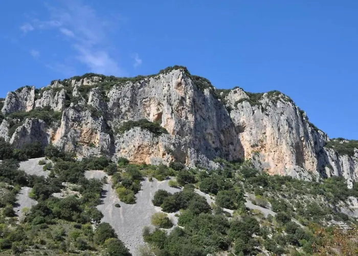 Tranquil With Pool View Villa *